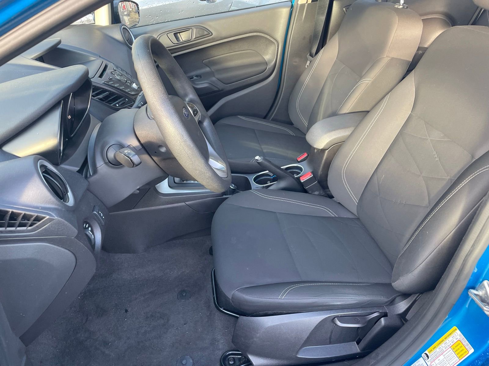 Used 2017 Ford Fiesta SE image 15