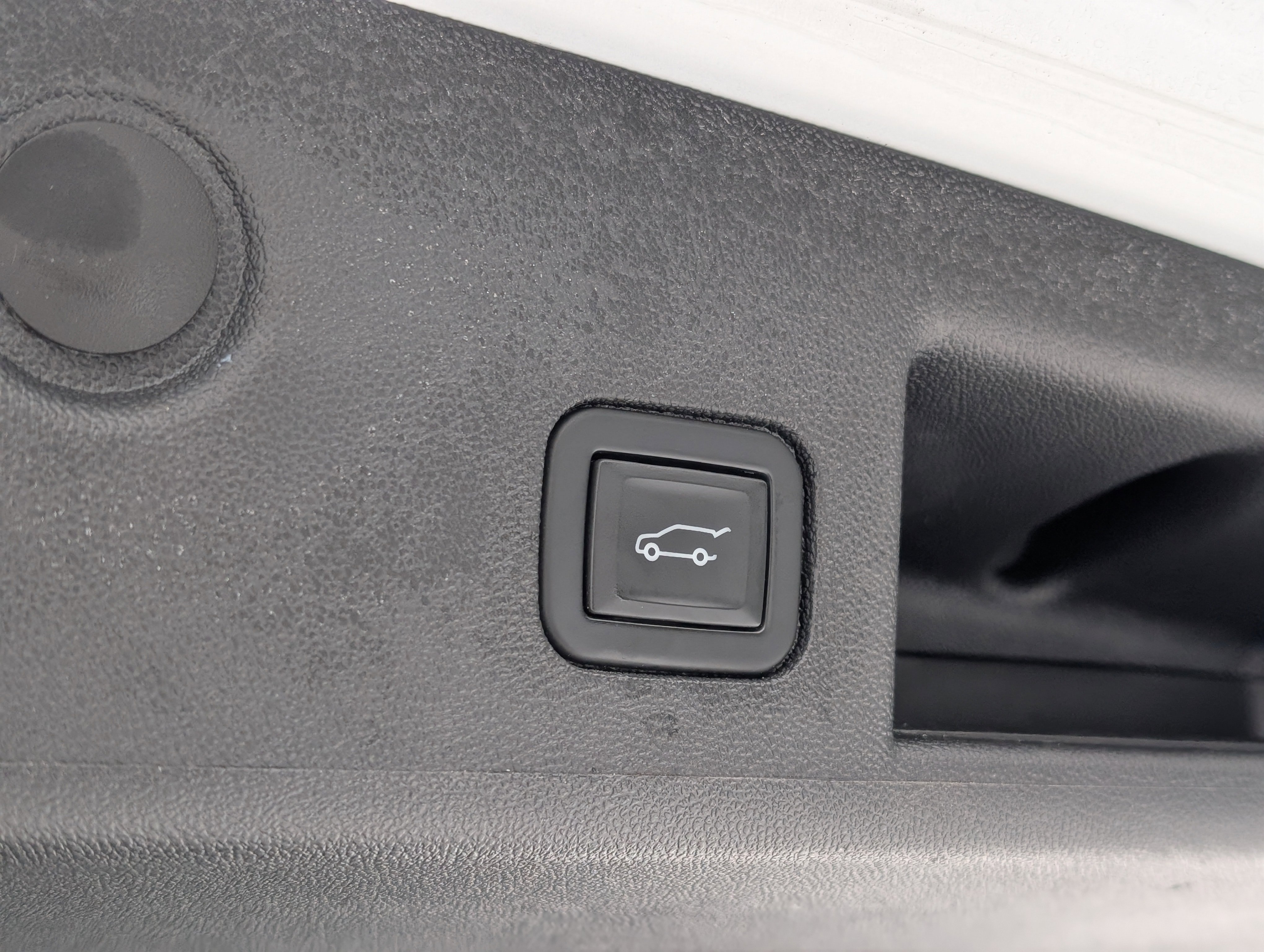 Used 2023 Chevrolet Equinox RS image 37