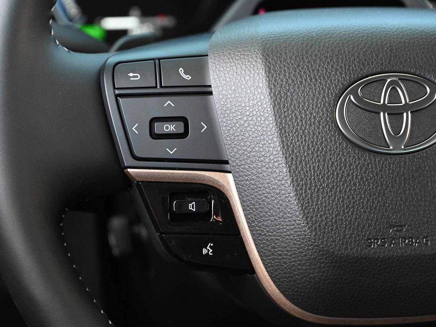 Used 2025 Toyota Crown Platinum image 36