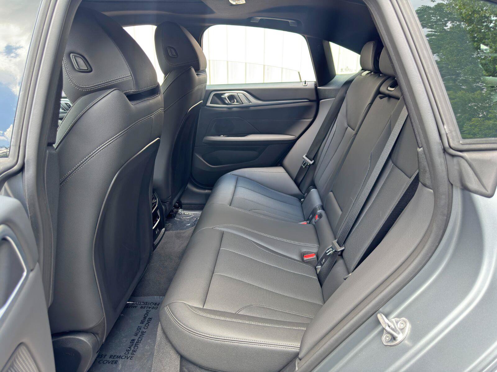 Used 2025 BMW i4 eDrive40 w/ M Sport Package RWD image 43