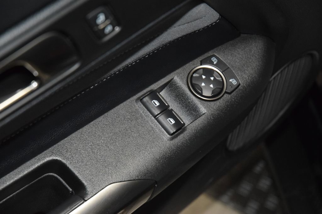 Used 2020 Ford Mustang Shelby GT350 w/ Technology Package image 42