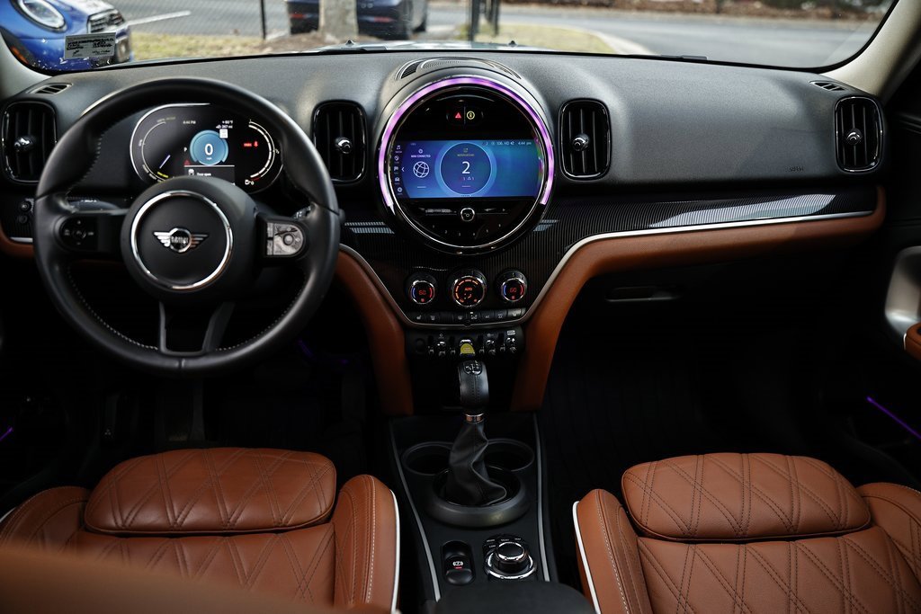 Used 2023 MINI Cooper Countryman SE w/ Signature Upholstery Package image 26