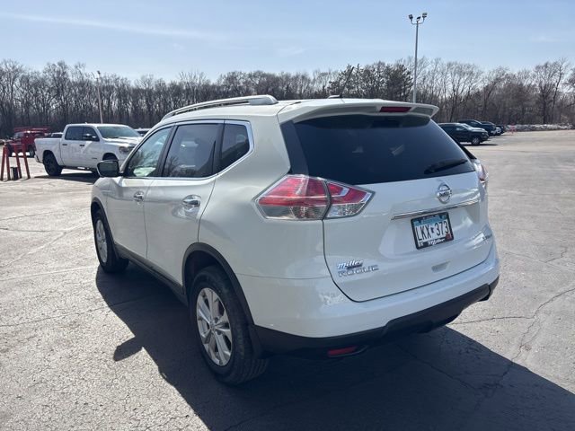 Used 2016 Nissan Rogue SV w/ SV Premium Package image 7