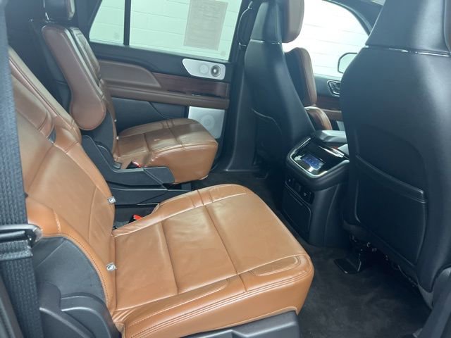 Used 2023 Lincoln Navigator L Reserve AWD/4WD image 26