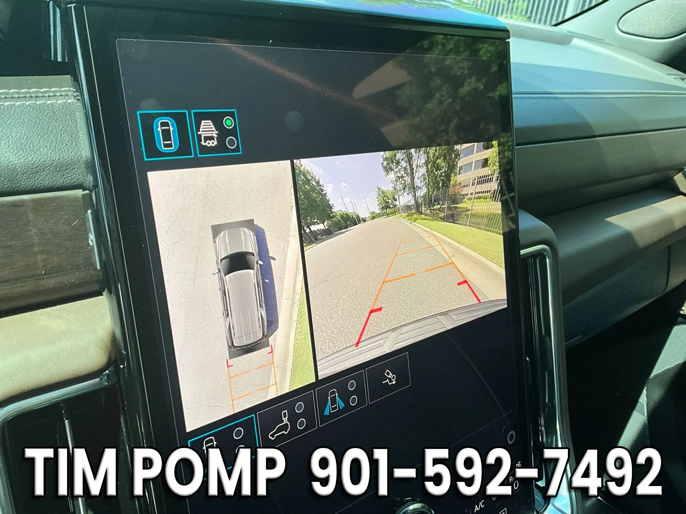 Used 2025 GMC Yukon Denali Ultimate AWD/4WD image 33