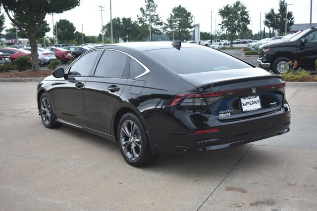 Used 2025 Honda Accord EX-L image 9