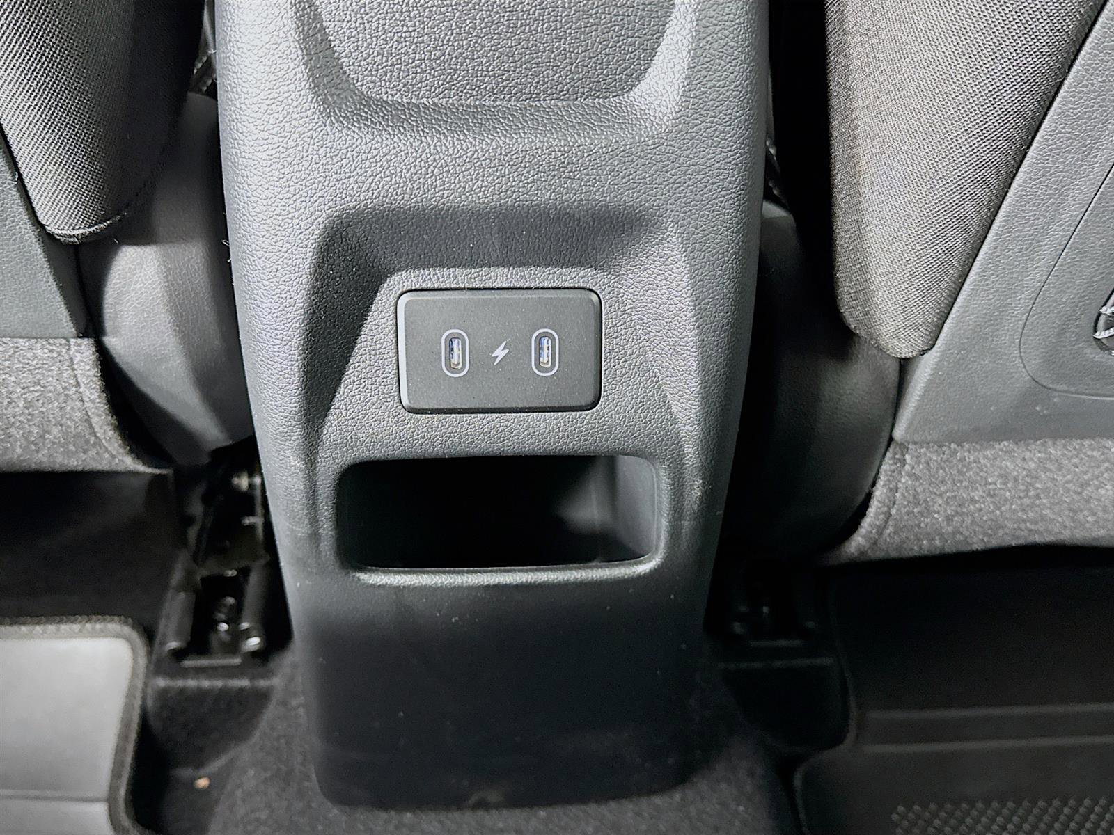 New 2025 Hyundai Venue SEL image 24