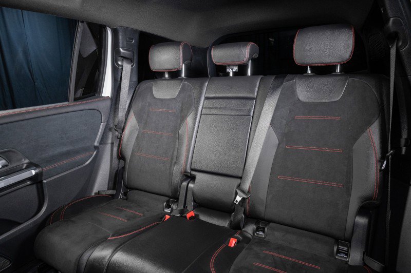 New 2026 Mercedes-Benz GLB 250 4MATIC image 25