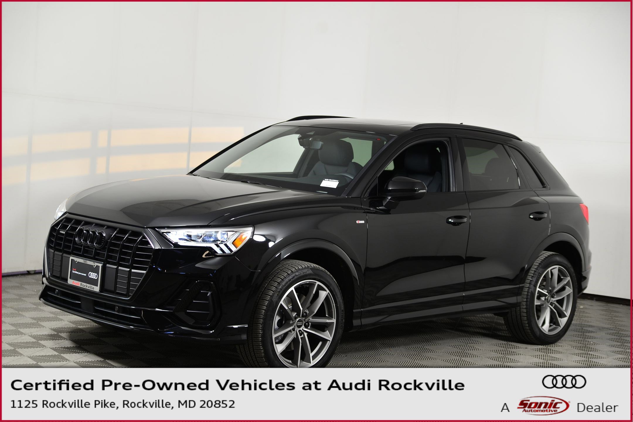 Certified 2025 Audi Q3 2.0T Premium w/ Convenience Package