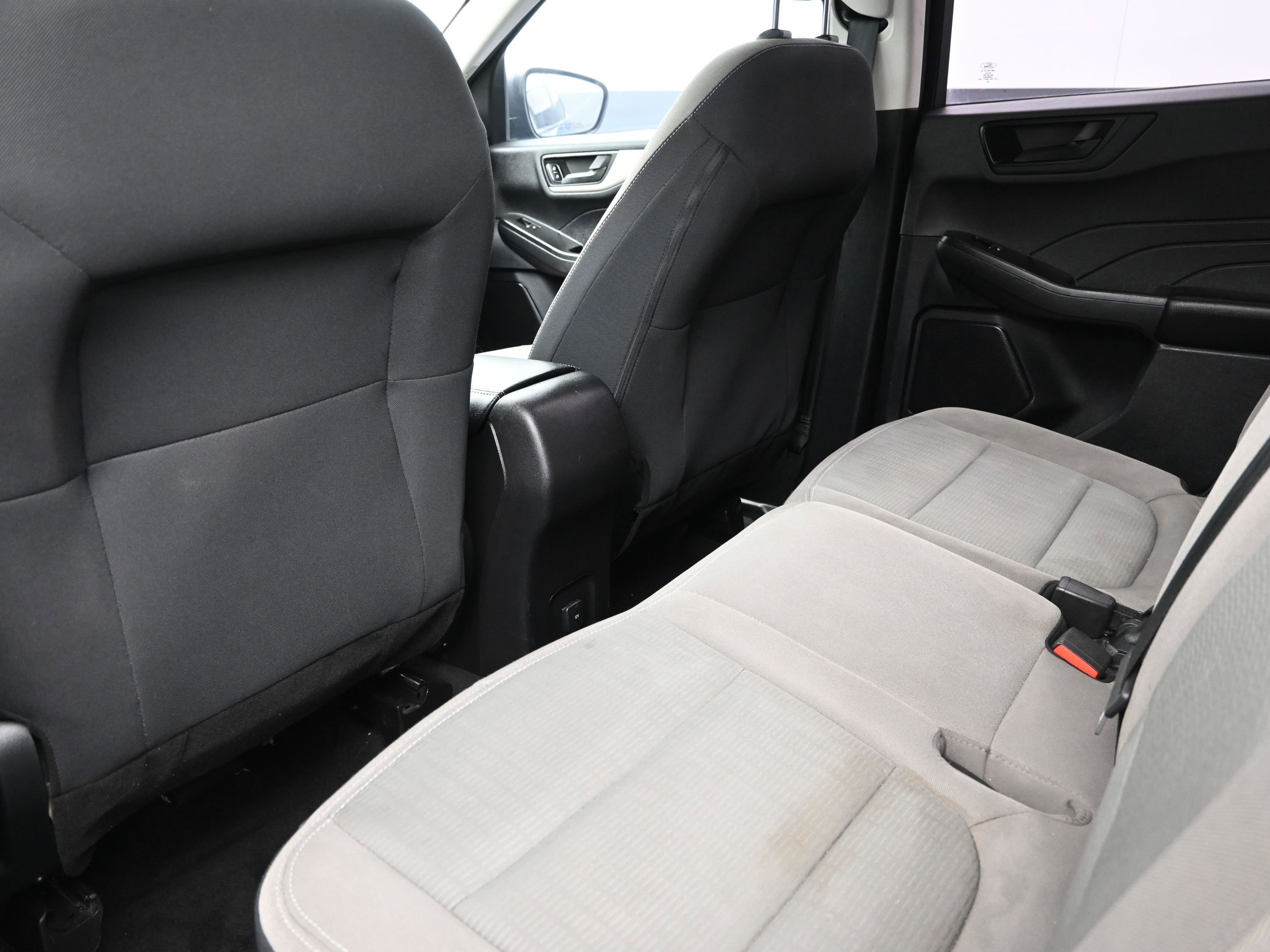 Used 2022 Ford Escape S image 20