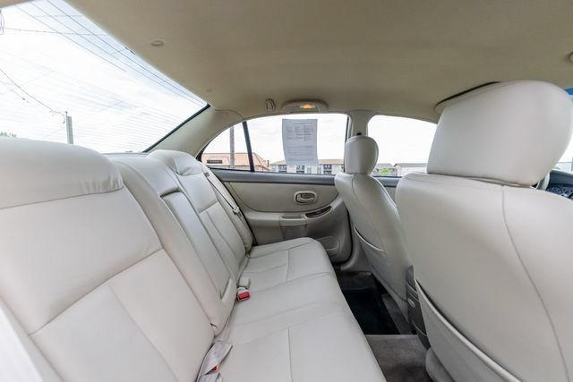 Used 1999 Oldsmobile Intrigue GLS FWD image 15
