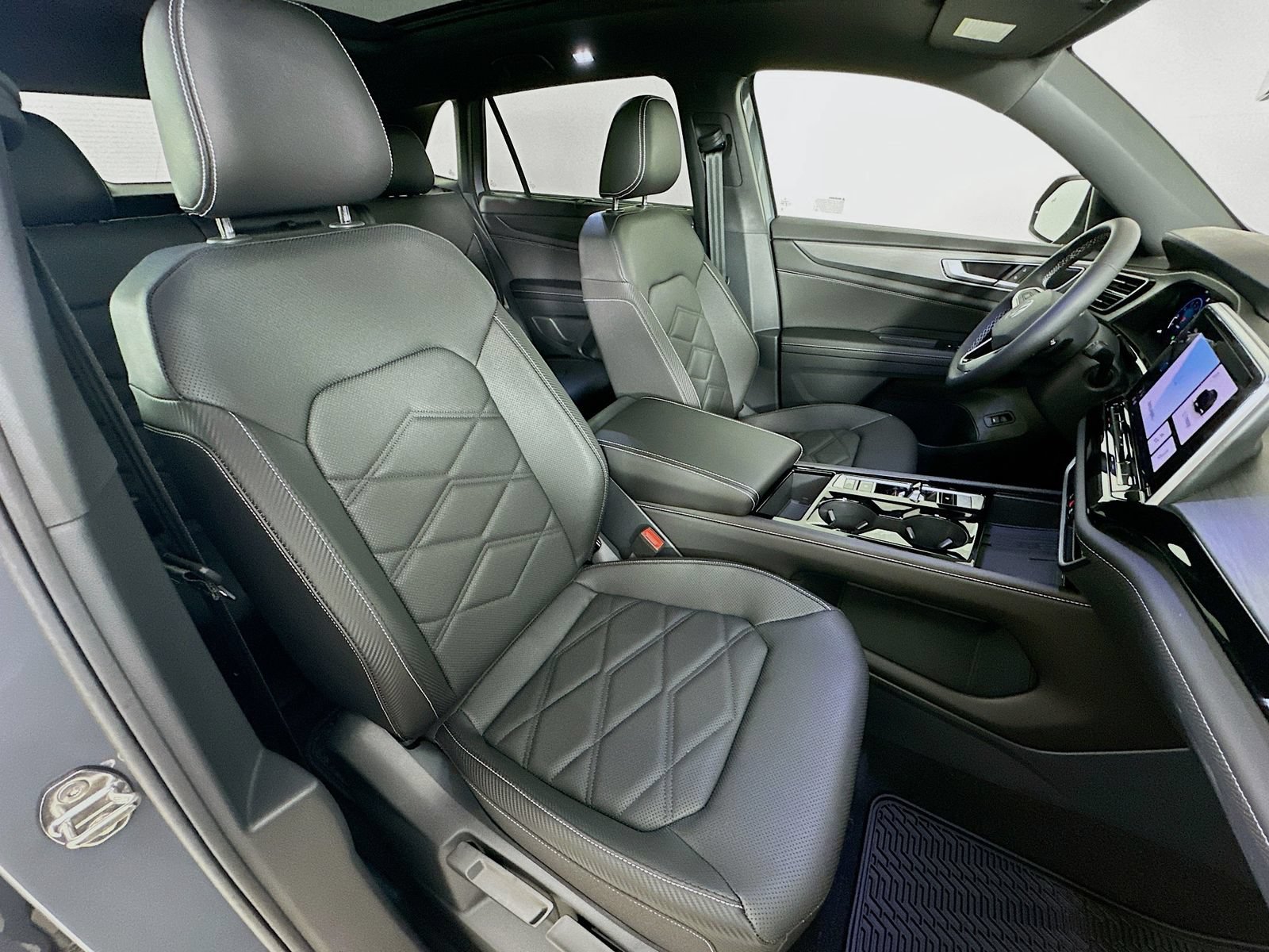 New 2026 Volkswagen Atlas Cross Sport SE AWD/4WD image 45