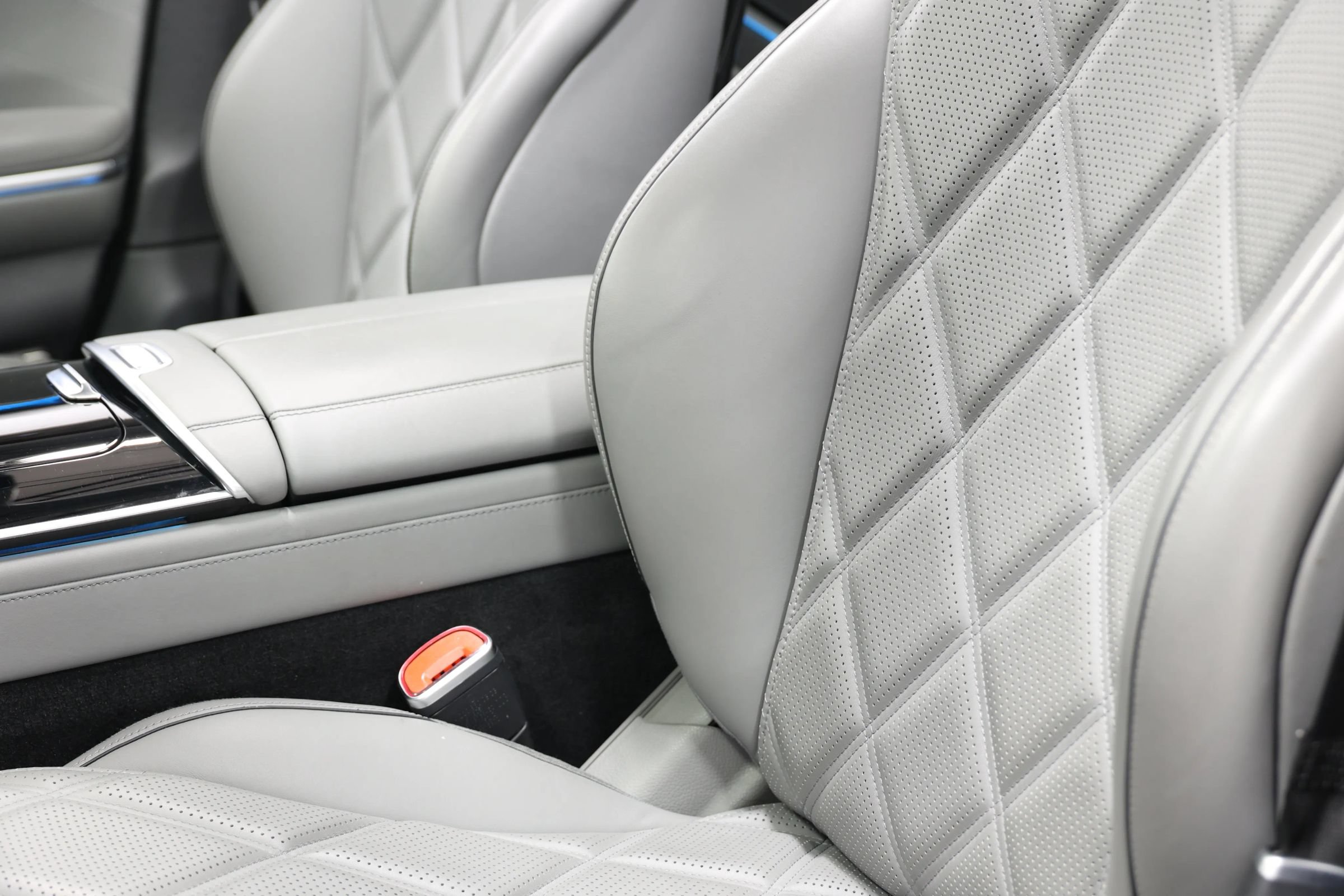 Used 2021 Mercedes-Benz Maybach S 580 4MATIC image 23