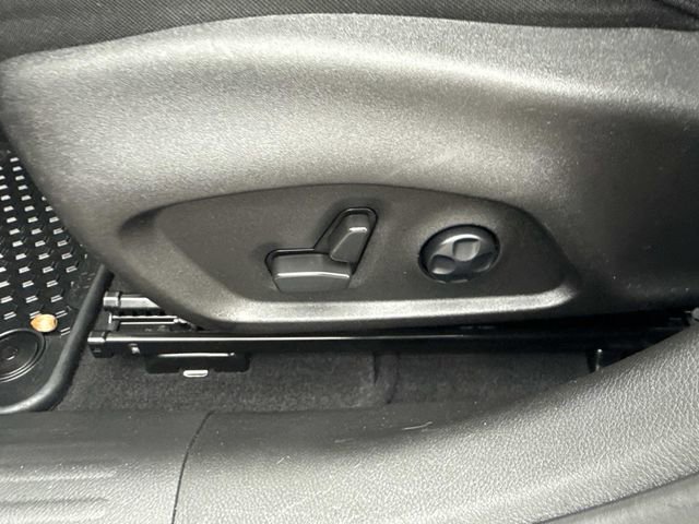 Used 2021 Jeep Renegade Latitude w/ Convenience Group image 23