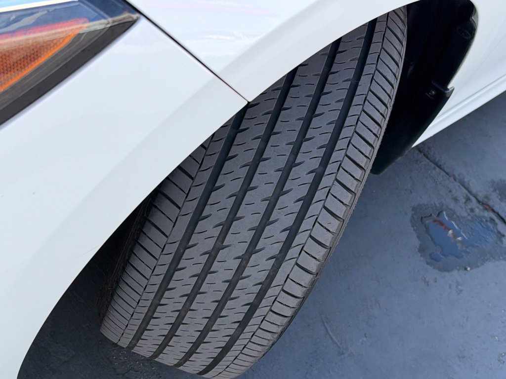 Used 2024 Honda Civic EX image 17