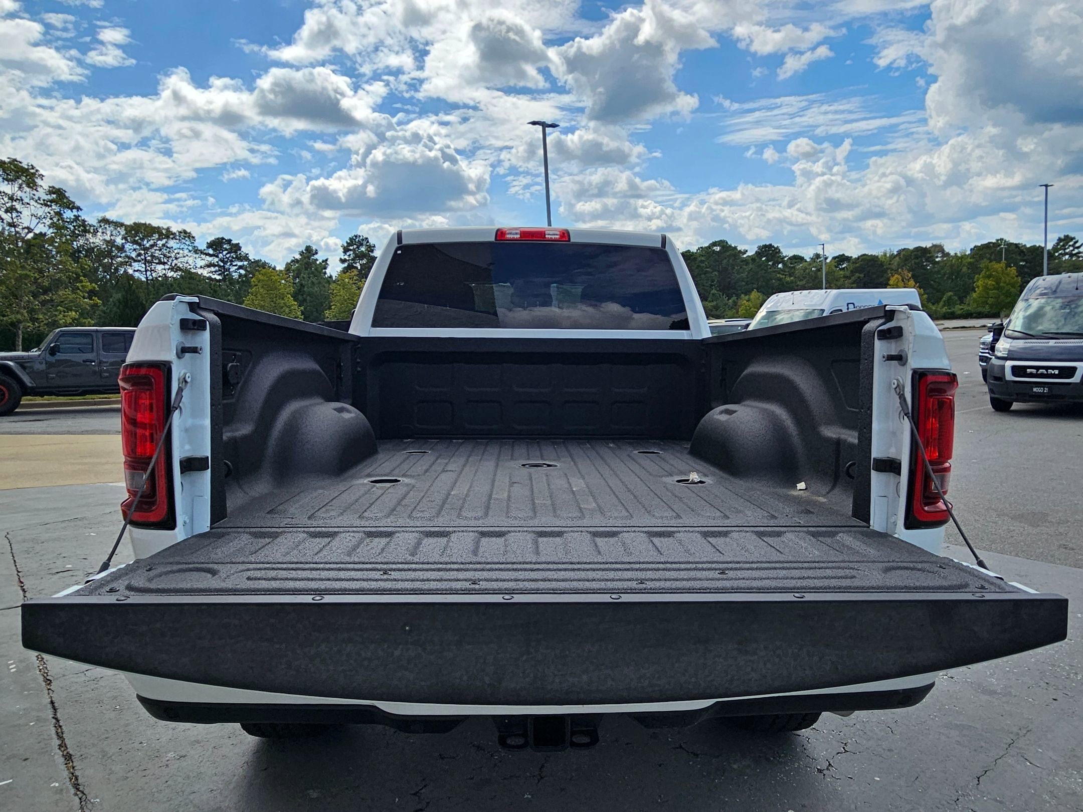 New 2026 RAM 2500 Big Horn image 25