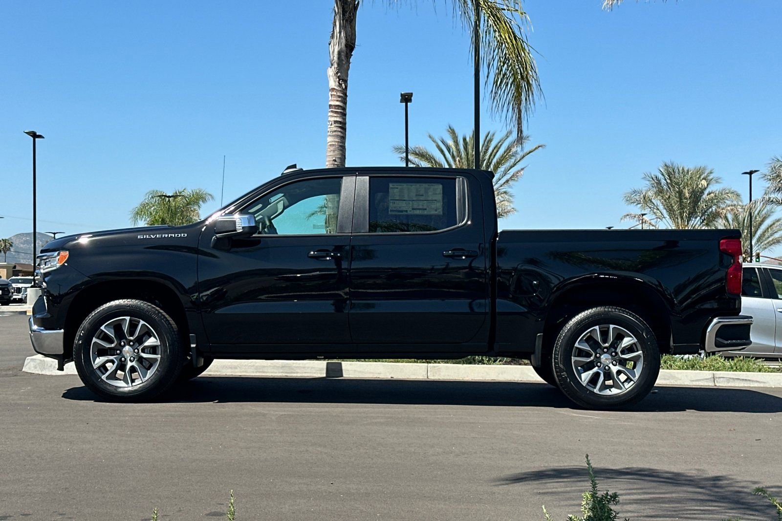 New 2026 Chevrolet Silverado 1500 LT image 7