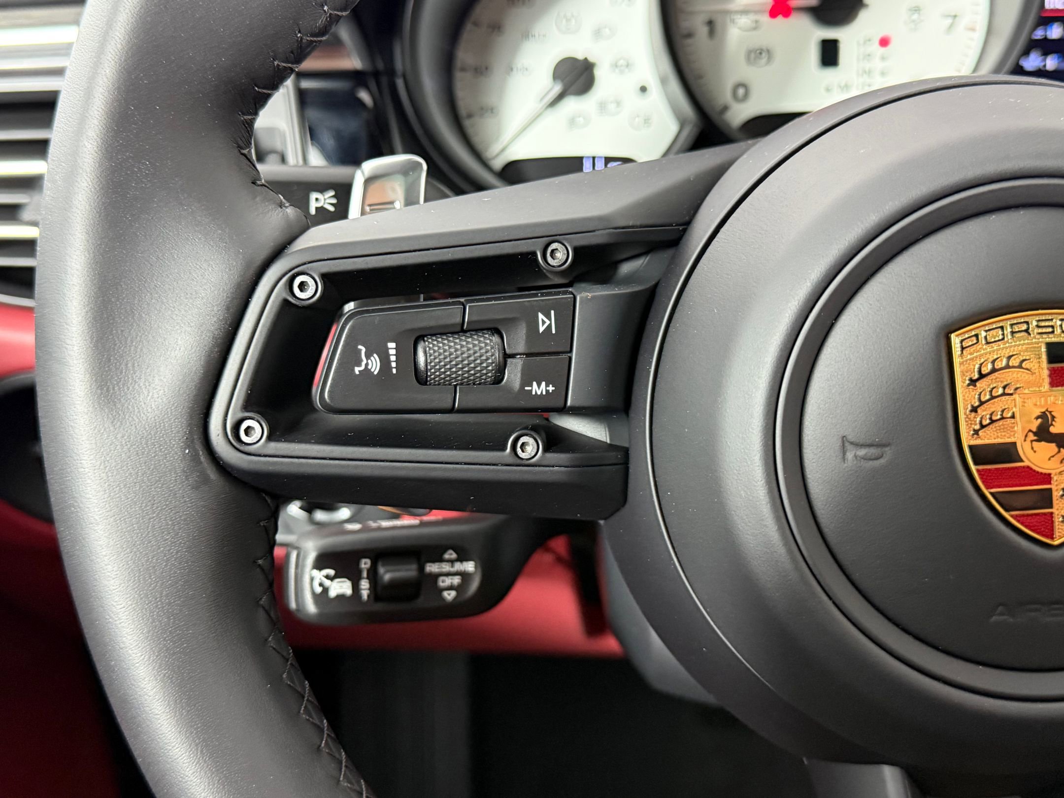 New 2026 Porsche Macan Turbo AWD/4WD image 22