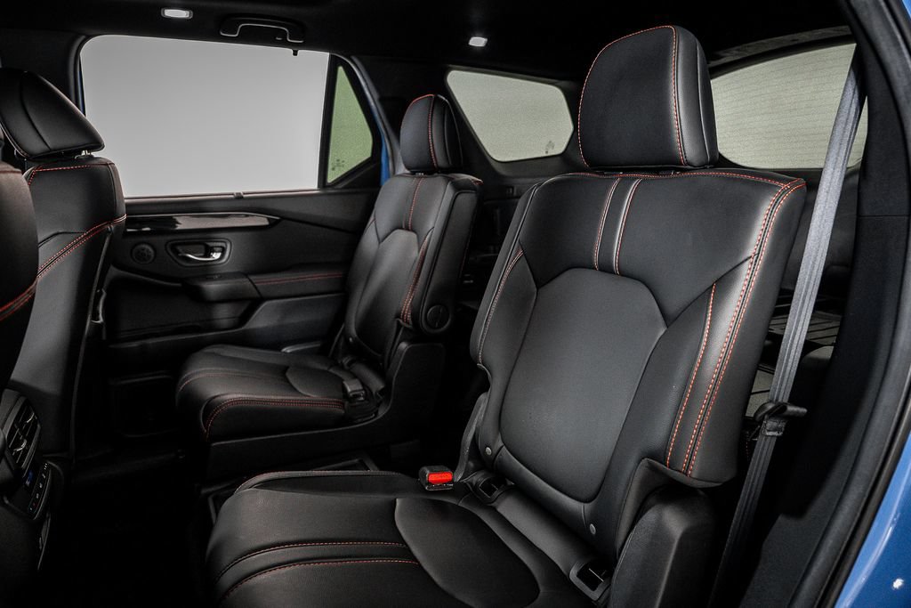 Used 2025 Honda Pilot TrailSport image 22