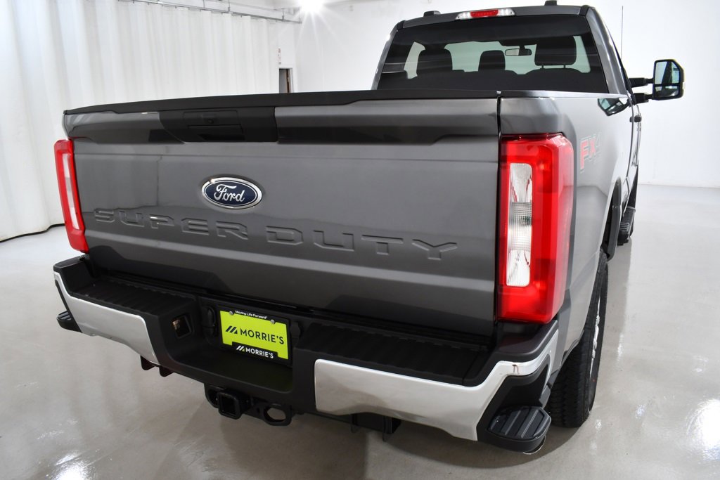 New 2026 Ford F350 XLT w/ FX4 Off-Road Package image 12