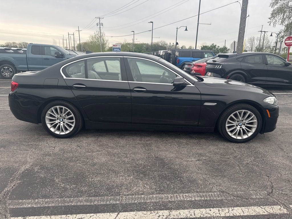 Used 2015 BMW 528i xDrive Sedan AWD/4WD image 2