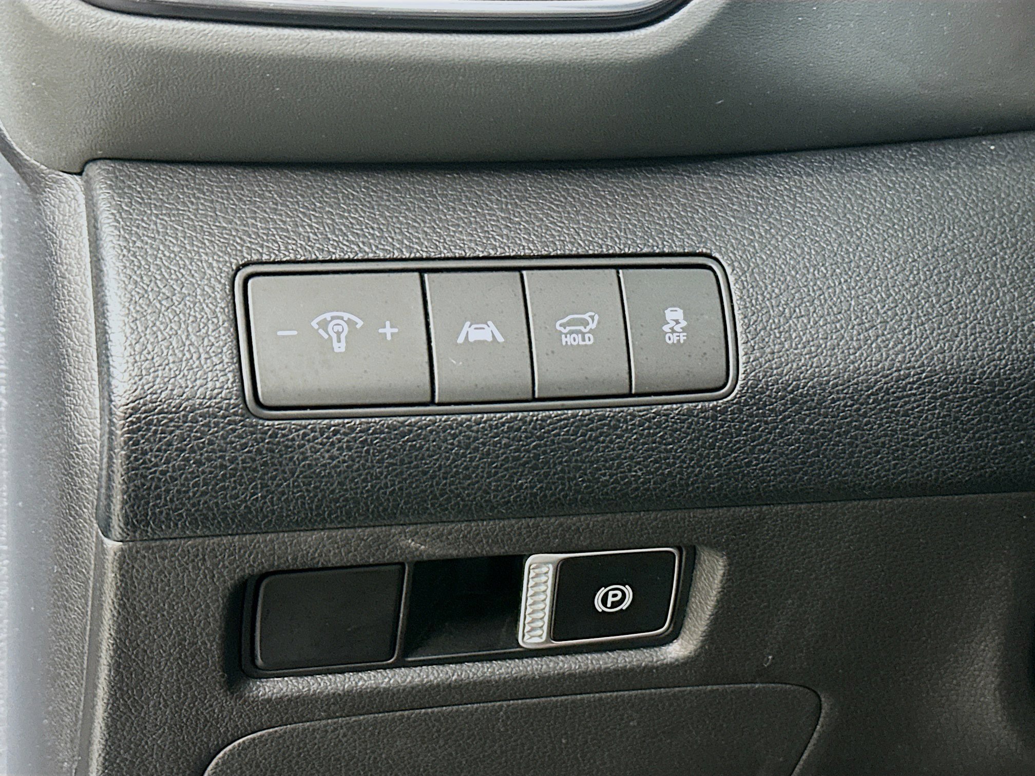 Certified 2023 Hyundai Santa Fe SEL image 10