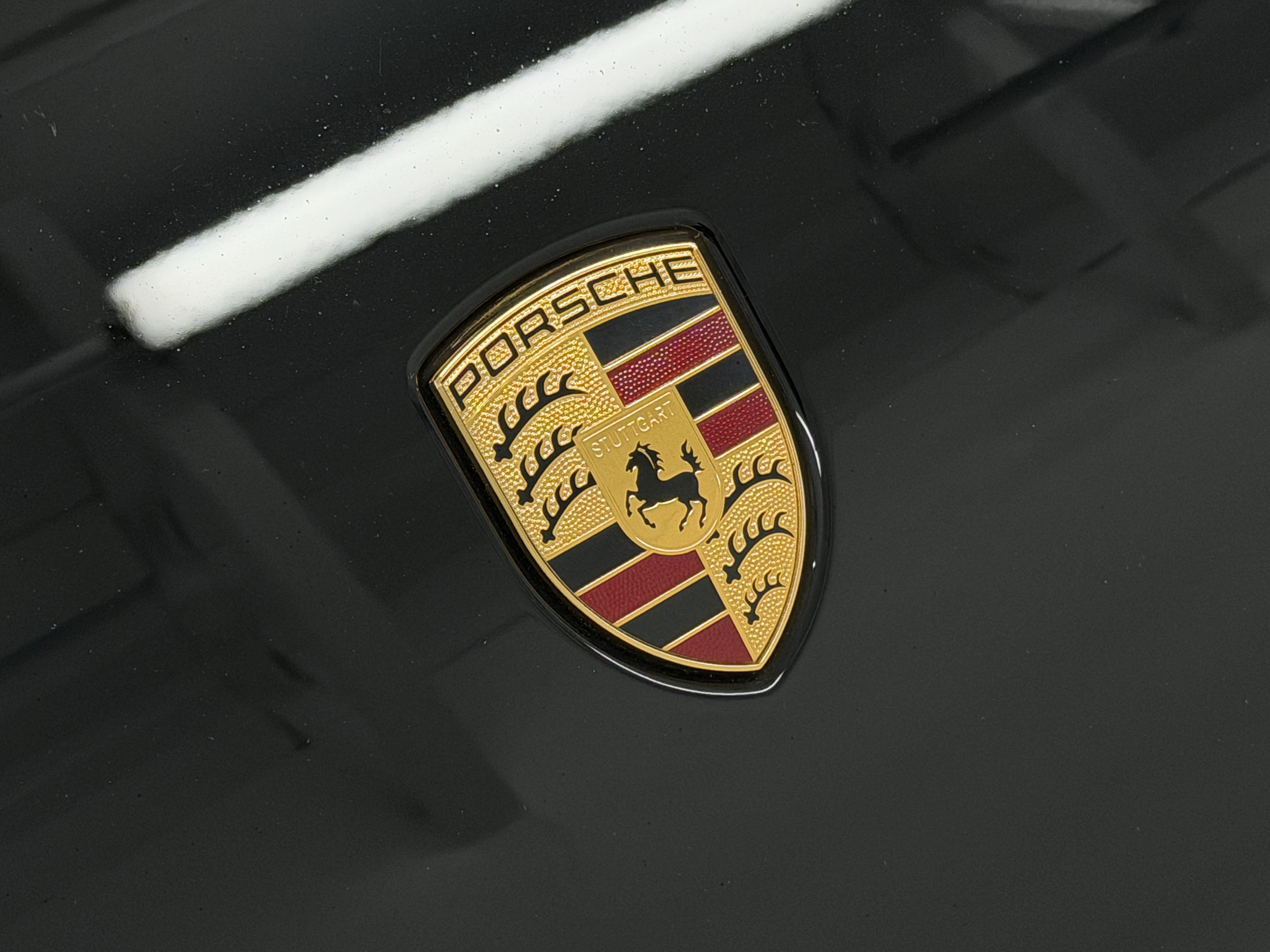 Certified 2025 Porsche Macan image 65