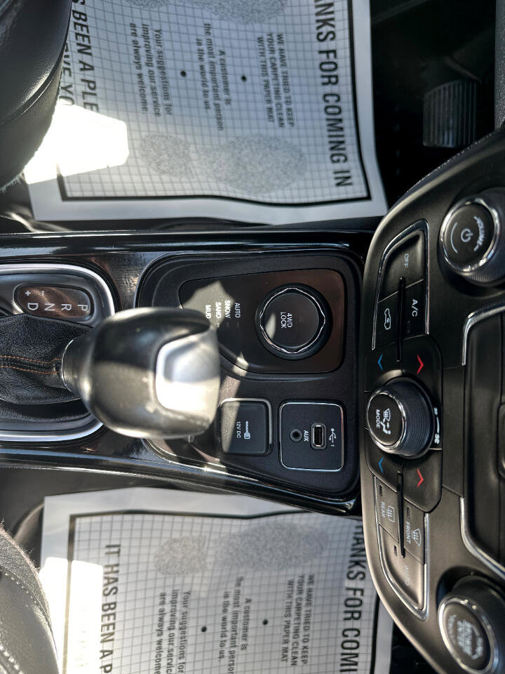 Used 2019 Jeep Compass Limited image 19