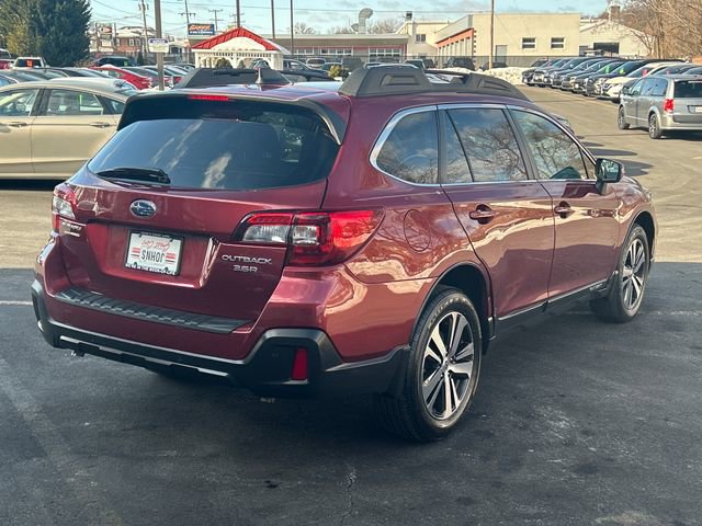 Used 2018 Subaru Outback 3.6R Limited image 6