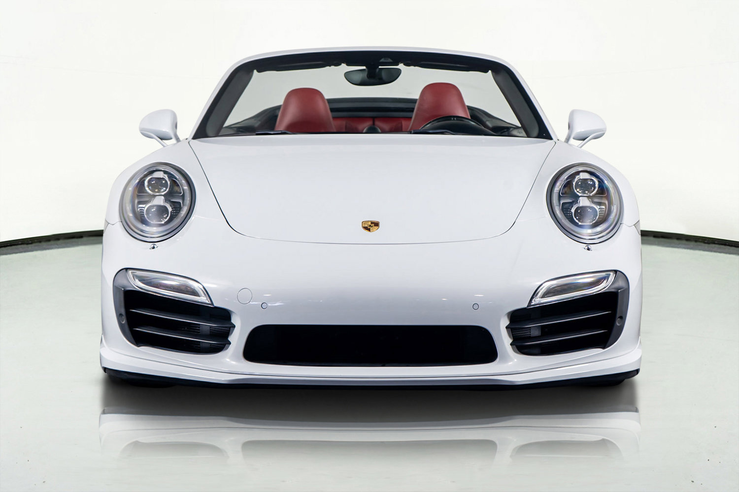 Used 2016 Porsche 911 Turbo S image 12