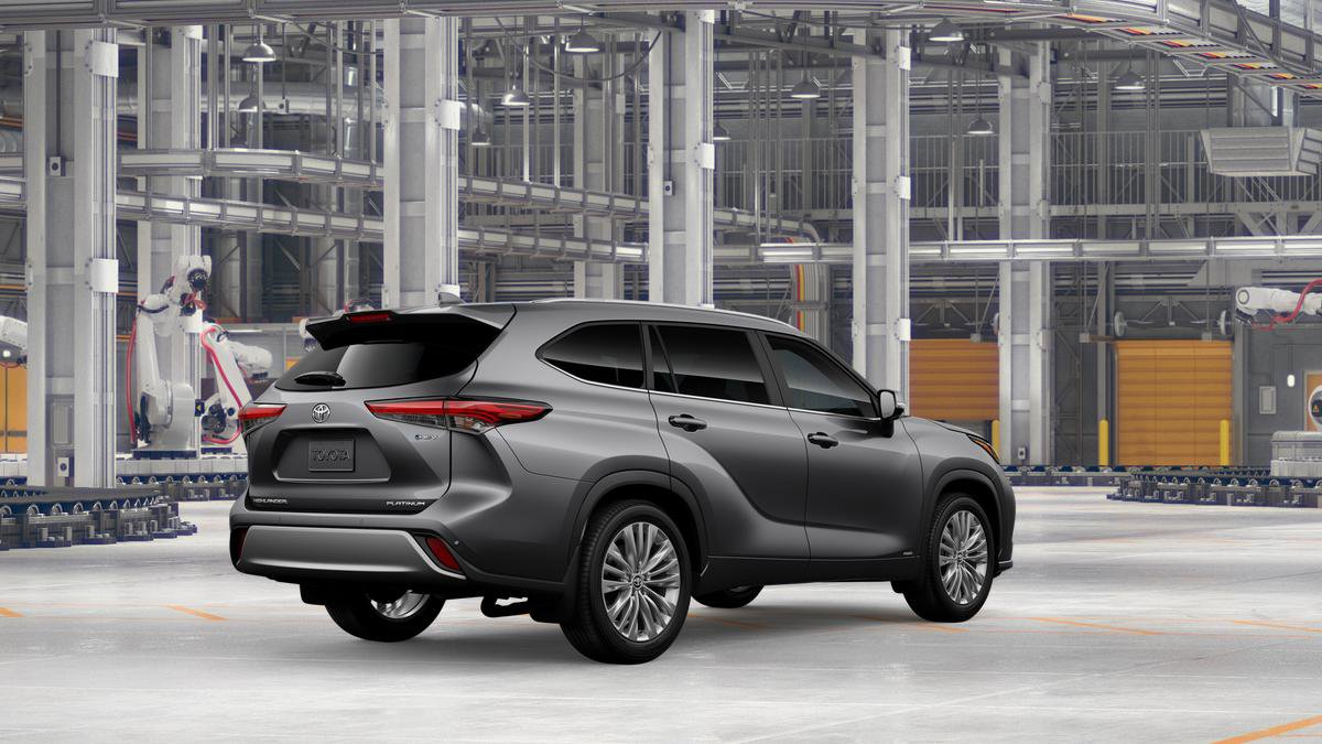 New 2026 Toyota Highlander Platinum image 12