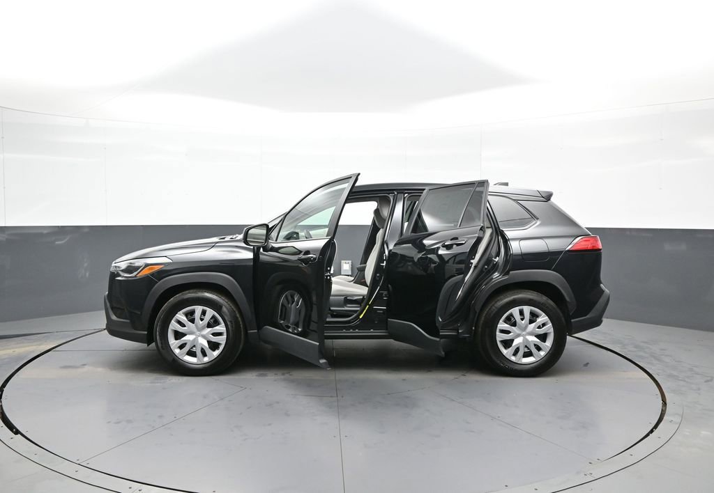 Certified 2025 Toyota Corolla Cross L image 42