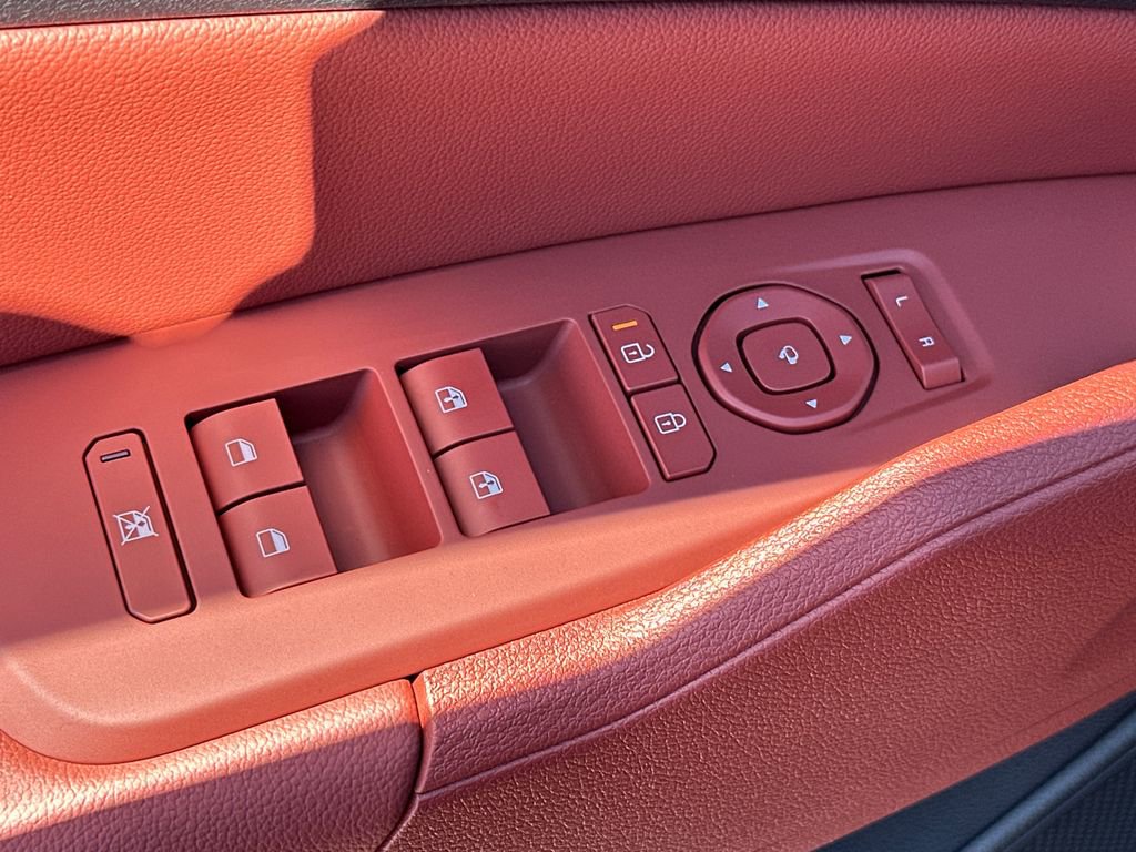 New 2026 Kia Sportage SX image 17