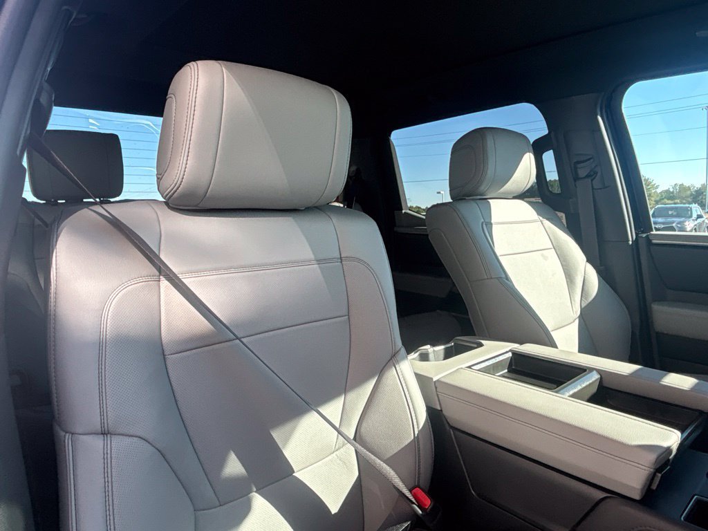 New 2026 Toyota Tundra Limited AWD/4WD image 19