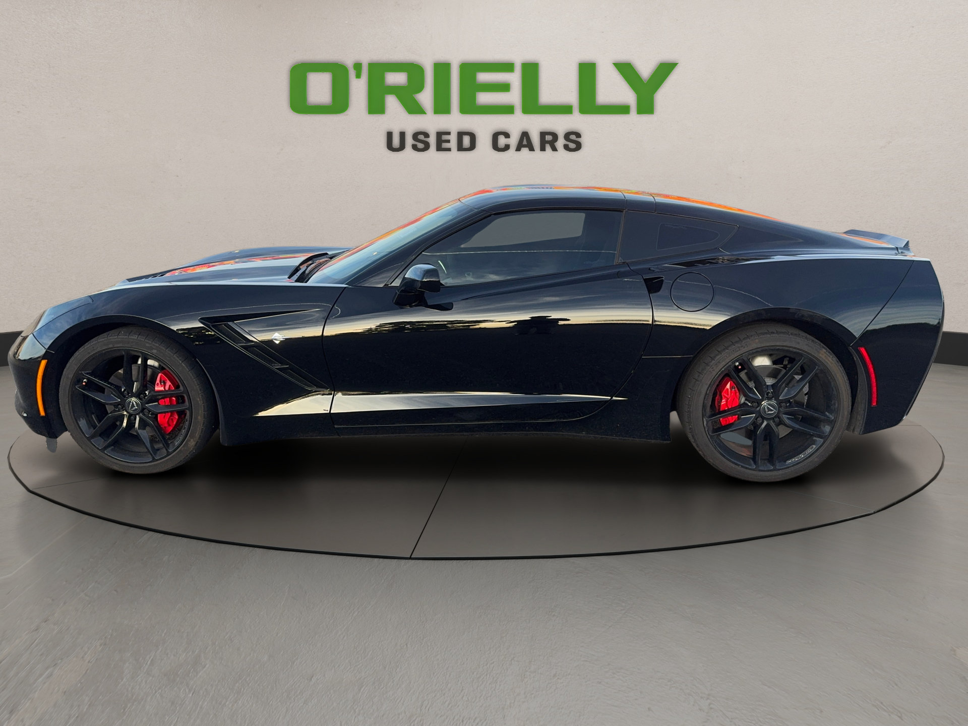 Used 2019 Chevrolet Corvette Stingray Coupe w/ 2LT Preferred Equipment Group RWD image 4