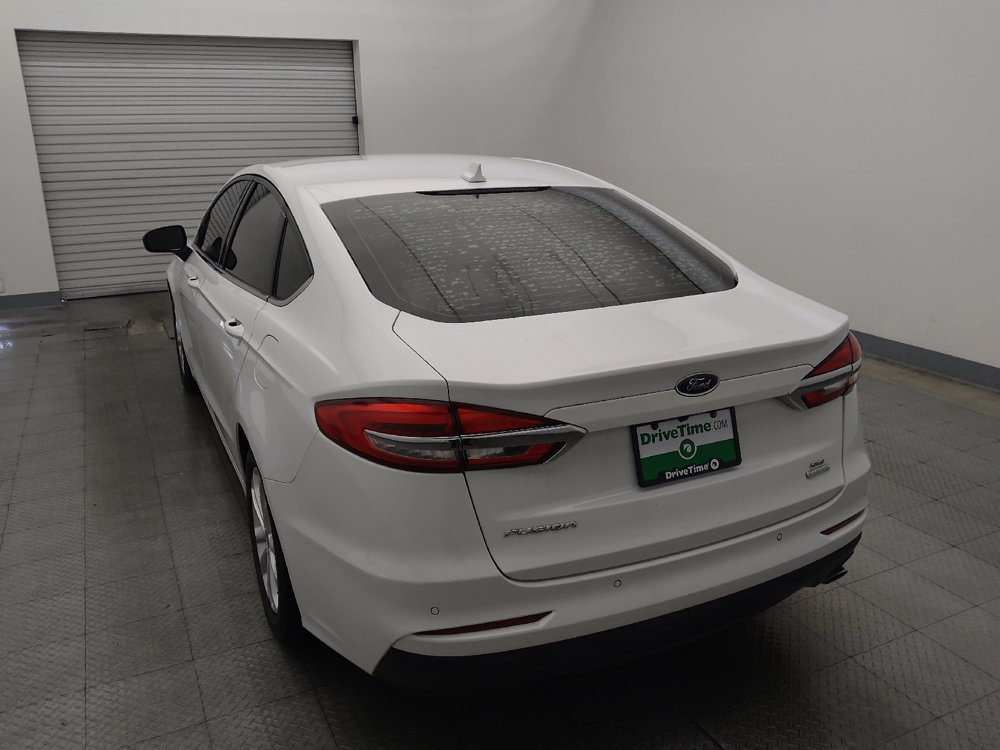 Used 2019 Ford Fusion SE FWD image 6