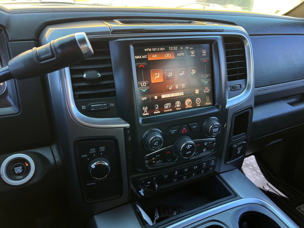 Used 2018 RAM 3500 Laramie Longhorn w/ Max Tow Package image 25