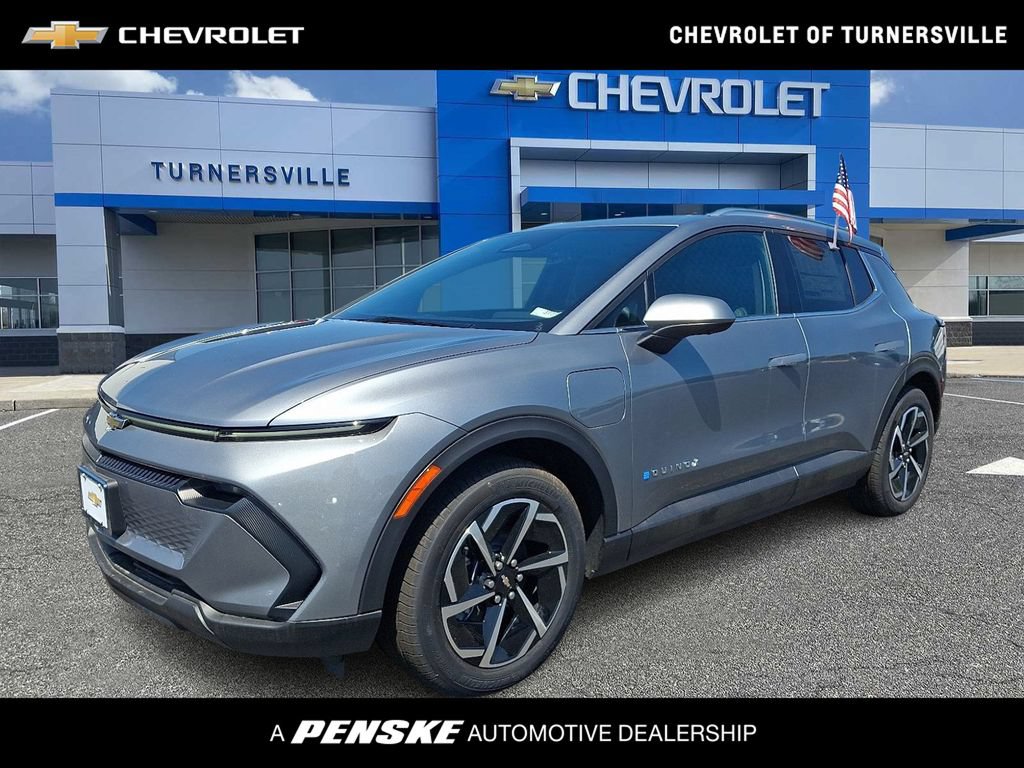 New 2026 Chevrolet Equinox EV LT FWD image 1