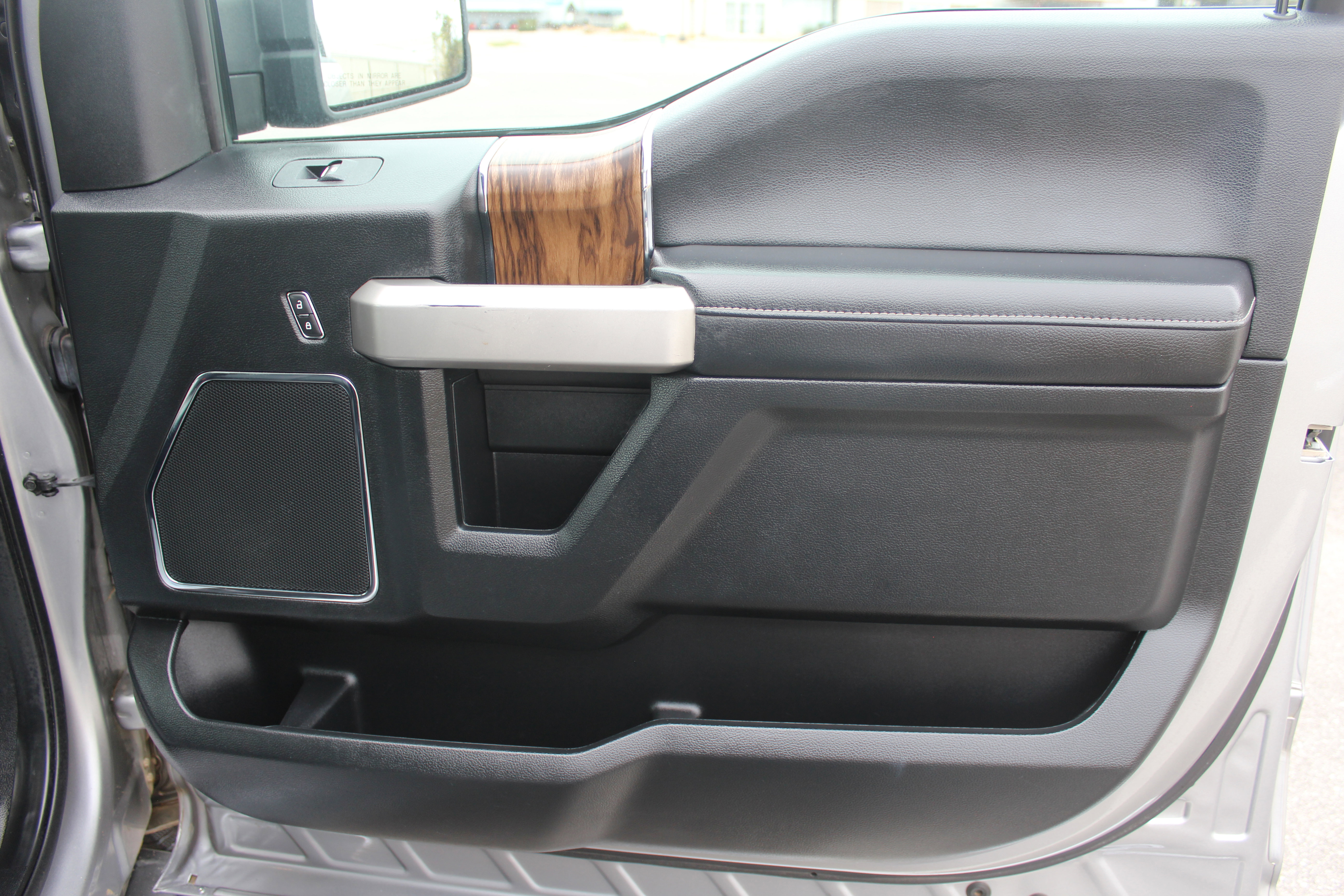 Used 2020 Ford F150 Lariat image 53