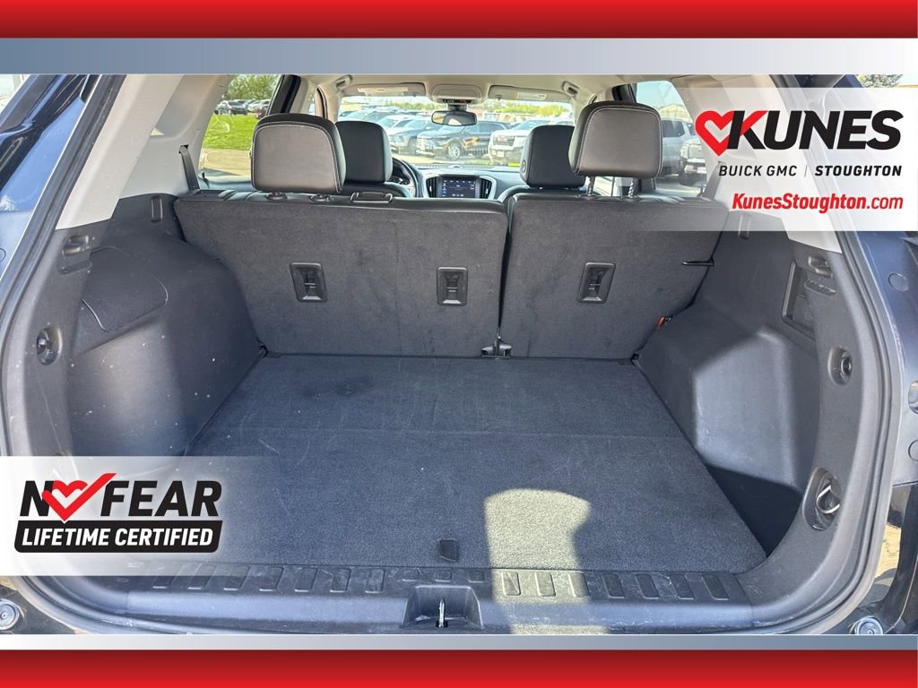 Used 2024 GMC Terrain SLT AWD/4WD image 18