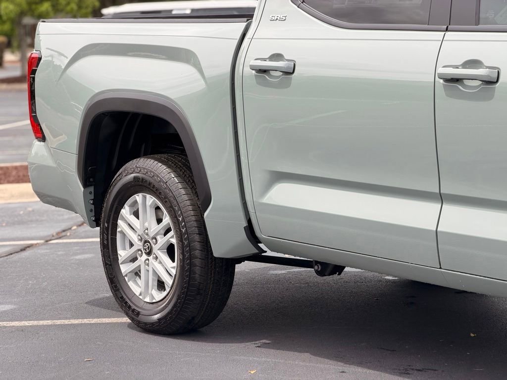 New 2026 Toyota Tundra SR5 AWD/4WD image 6