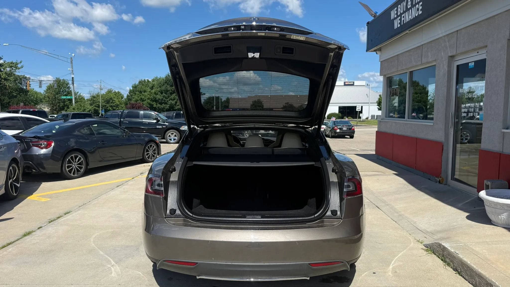 Used 2015 Tesla Model S 85D AWD/4WD image 19