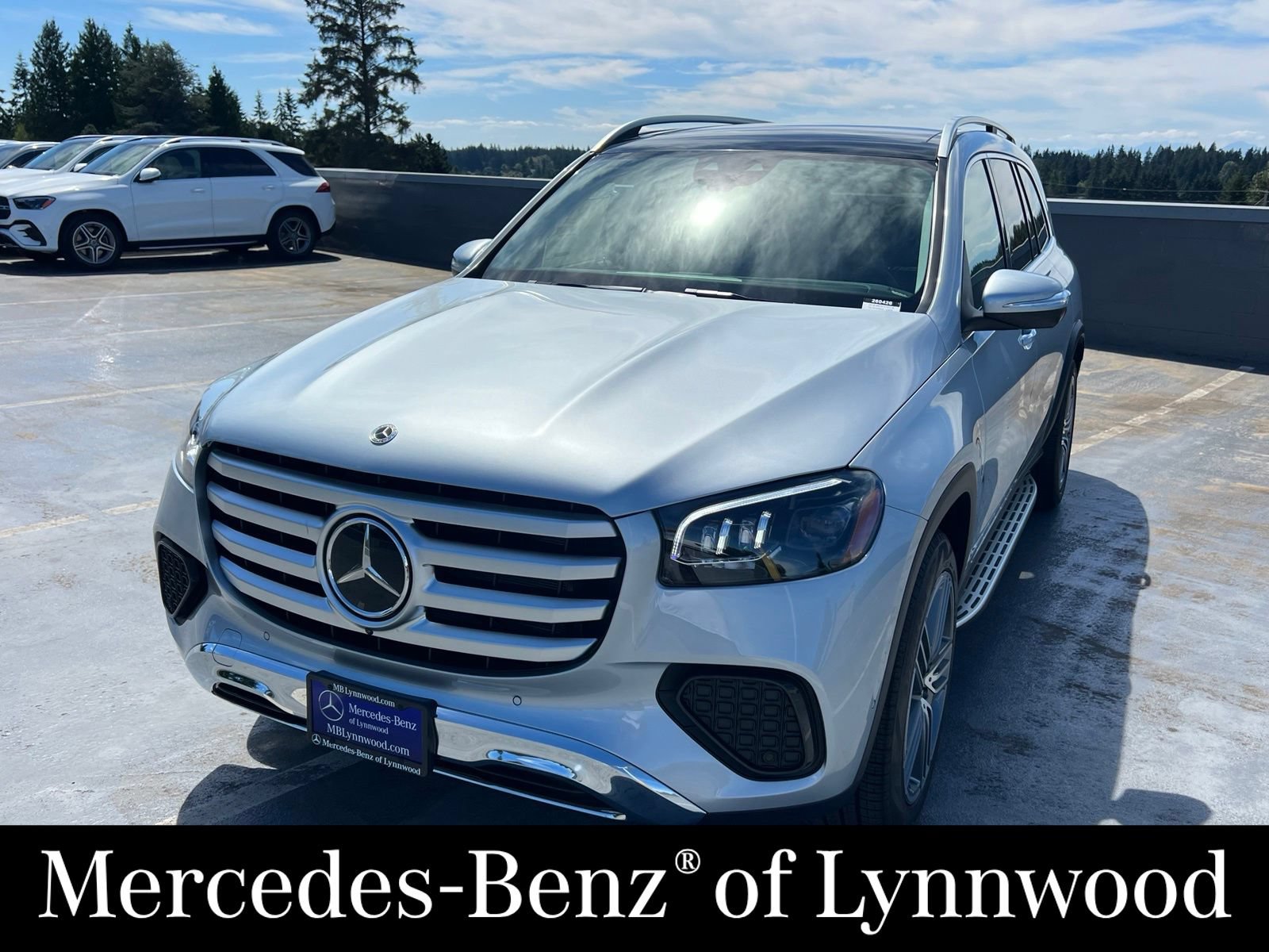 New 2026 Mercedes-Benz GLS 450 4MATIC image 5