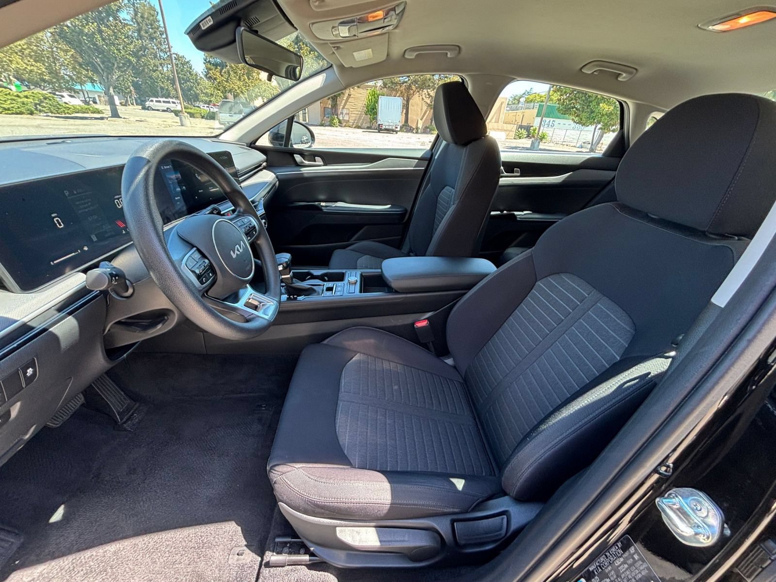 Used 2025 Kia K5 LXS FWD image 25