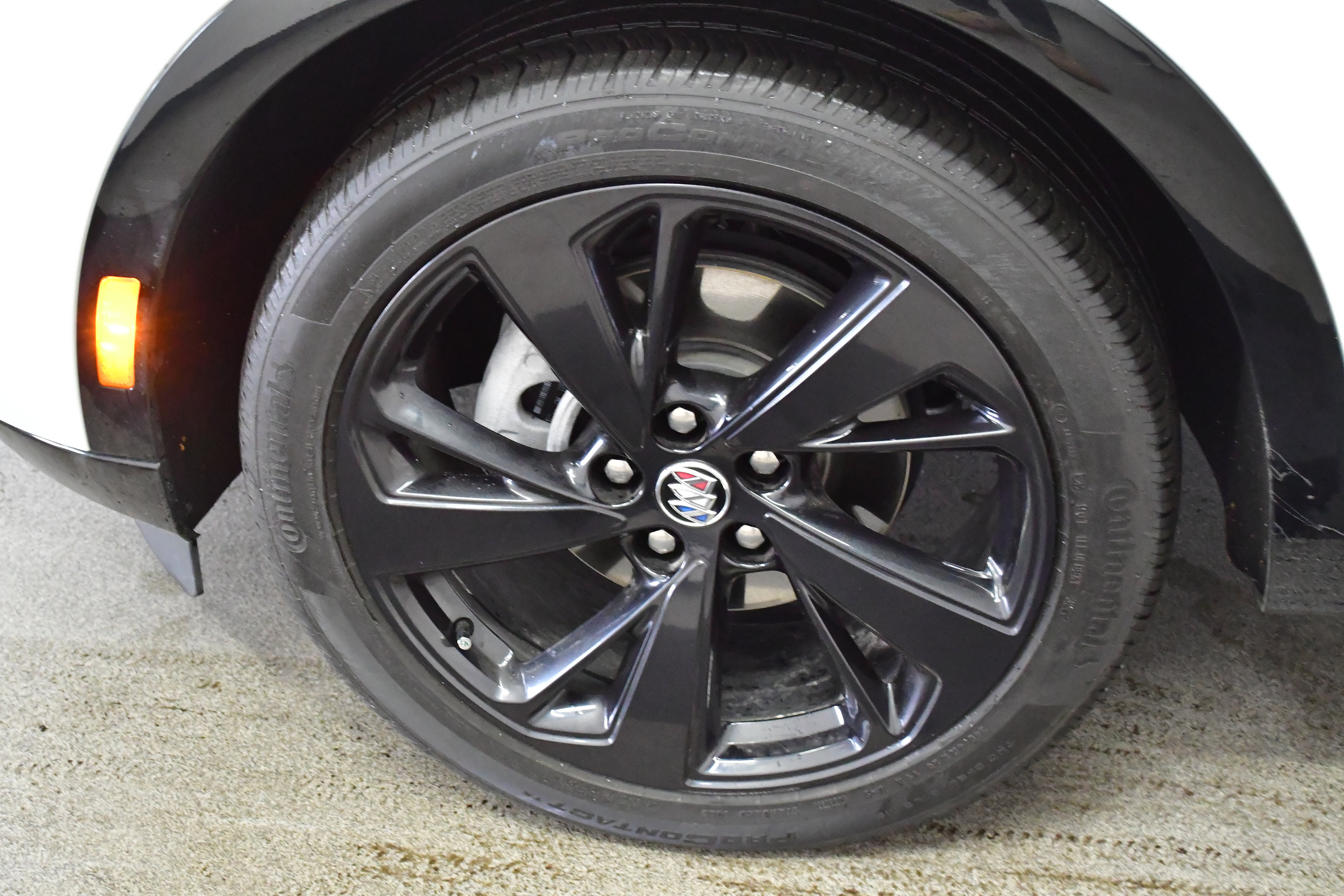 Used 2023 Buick Envision Essence w/ Sport Touring Package image 79