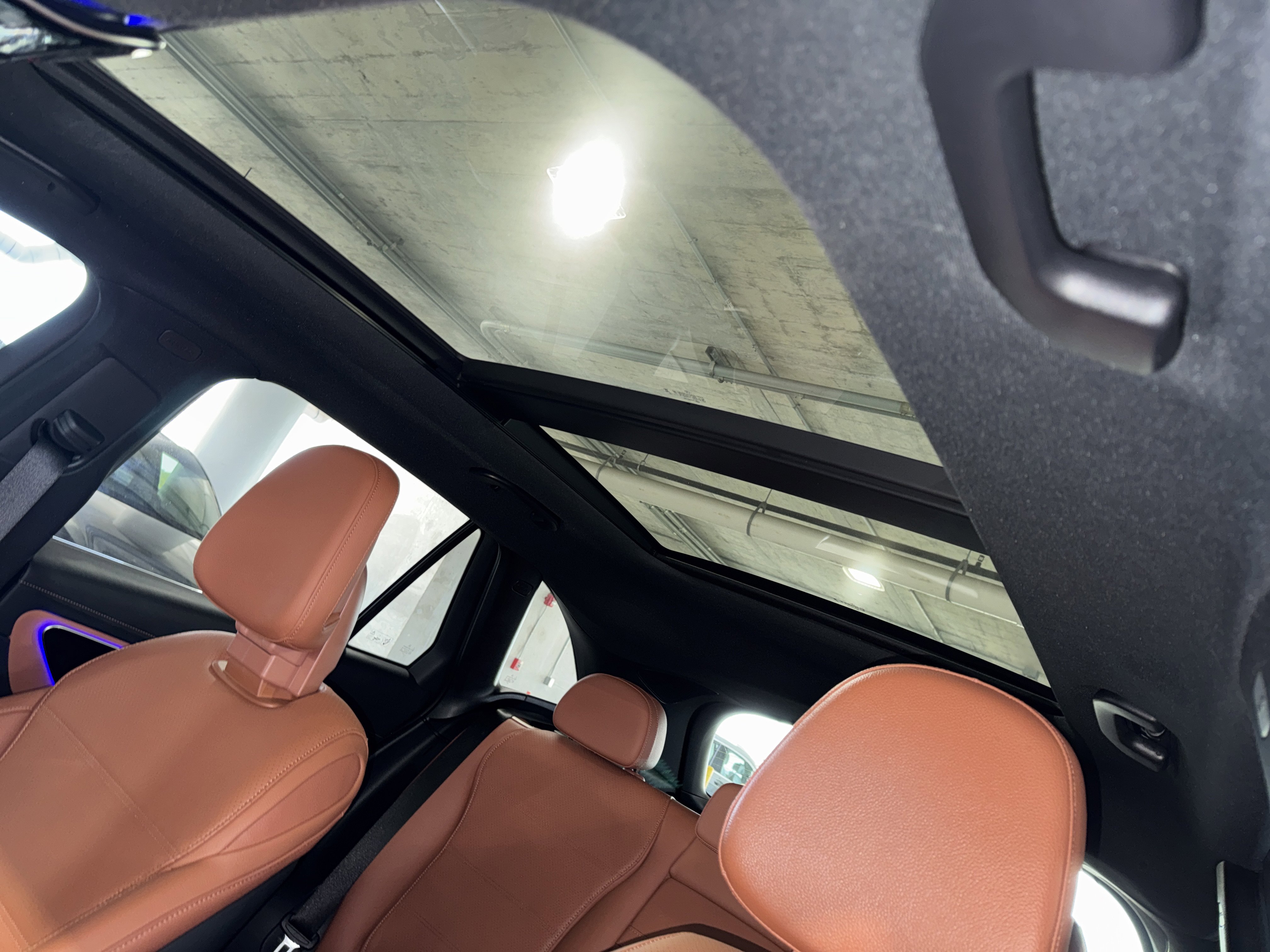 Used 2023 Mercedes-Benz GLC 300 image 33