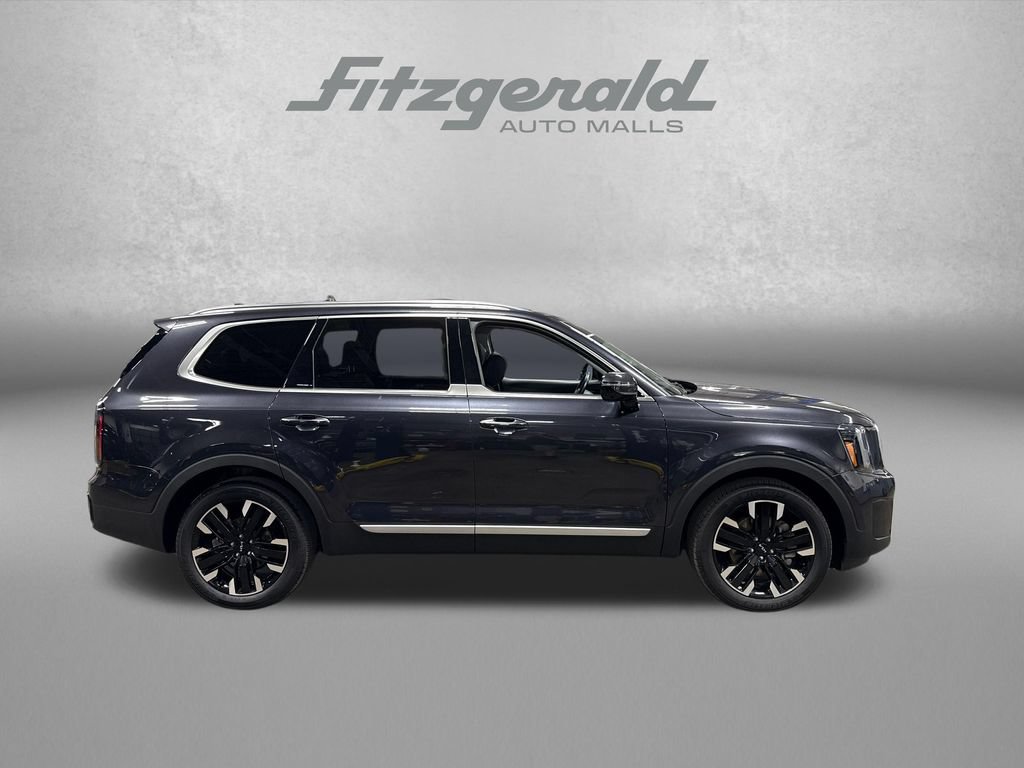 Used 2025 Kia Telluride SX w/ SX Captain's Chair Package AWD/4WD image 5