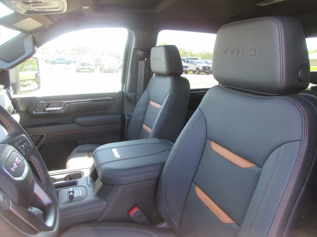New 2026 GMC Sierra 2500 AT4 AWD/4WD image 13