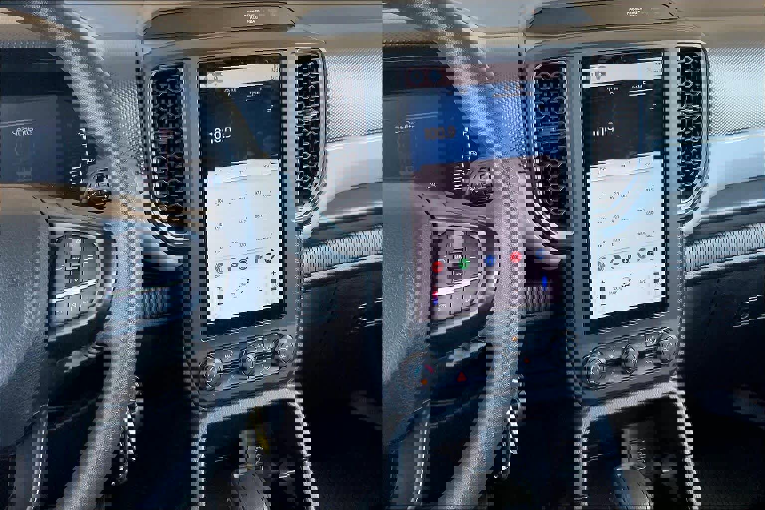 Used 2024 Ford Ranger XL image 7