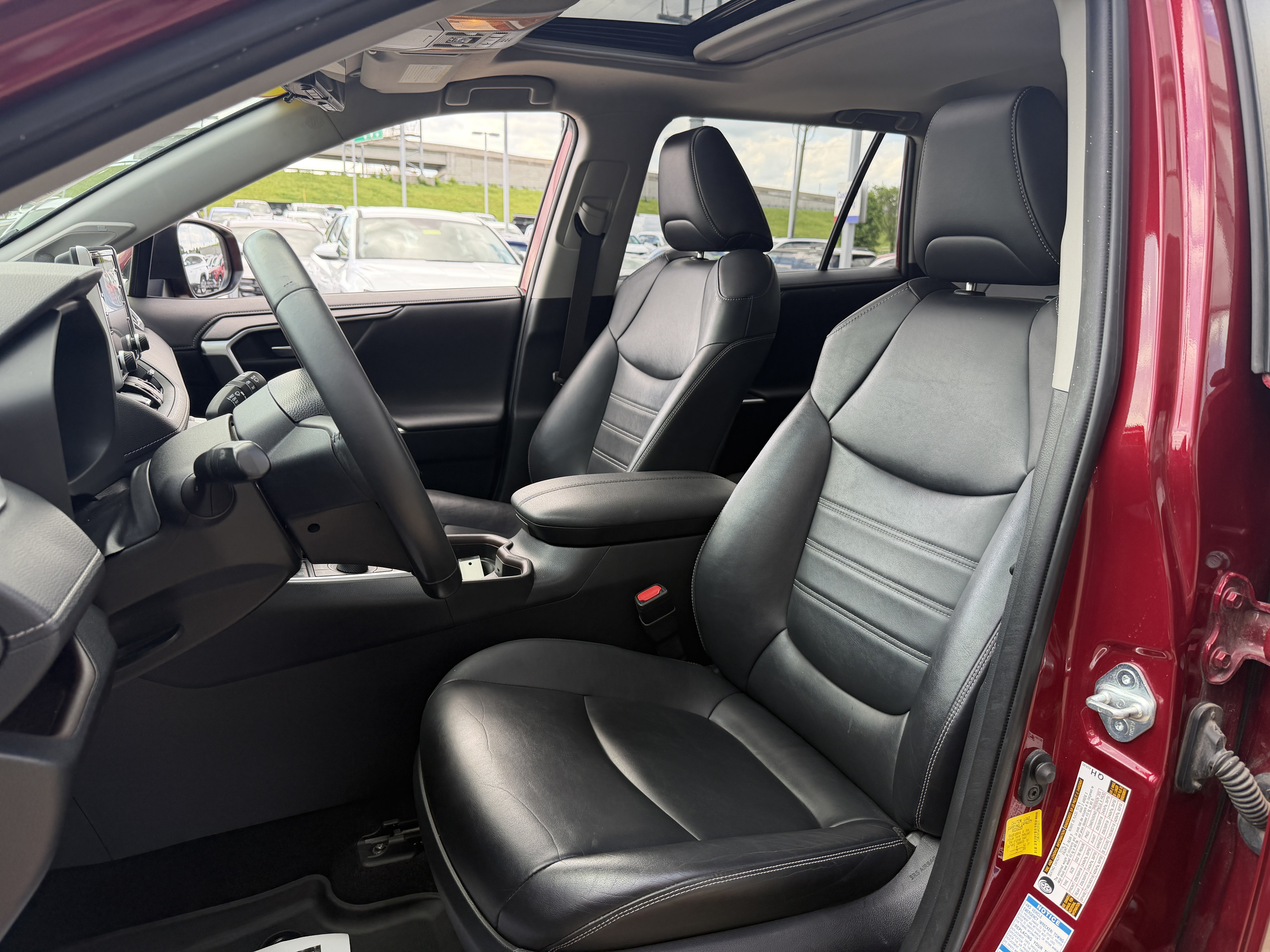 Used 2019 Toyota RAV4 Limited w/ All Weather Liner Package AWD/4WD image 31
